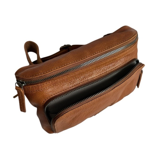 Spikes & Sparrow Tan Leather Waist Bag - Picture 3 of 10